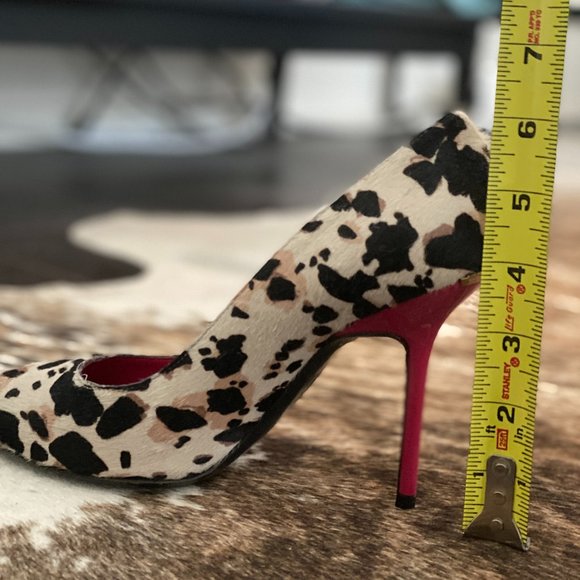 BURBERRY Size 36 Leopard Print Pumps - Picture 9 of 10